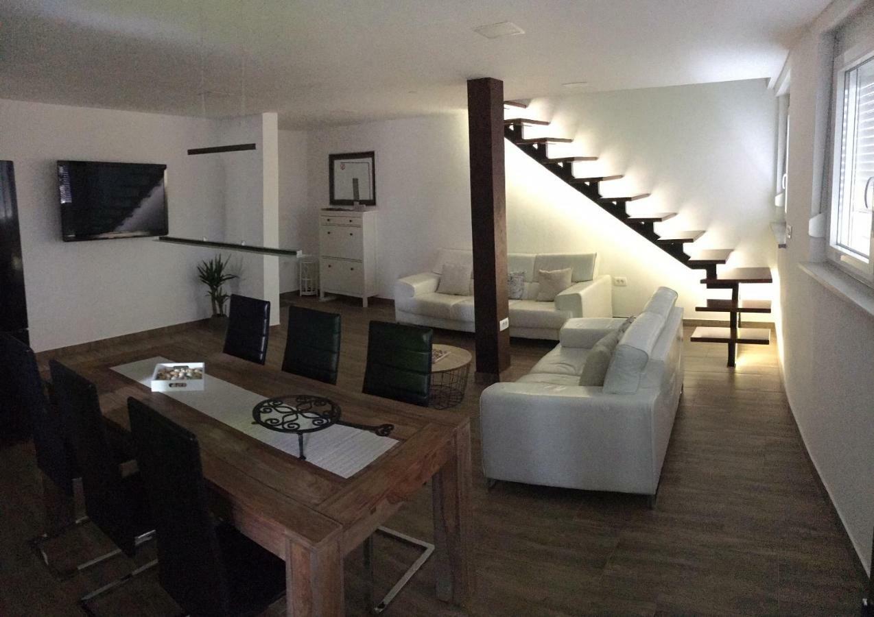 Apartment Ida Копер Екстер'єр фото